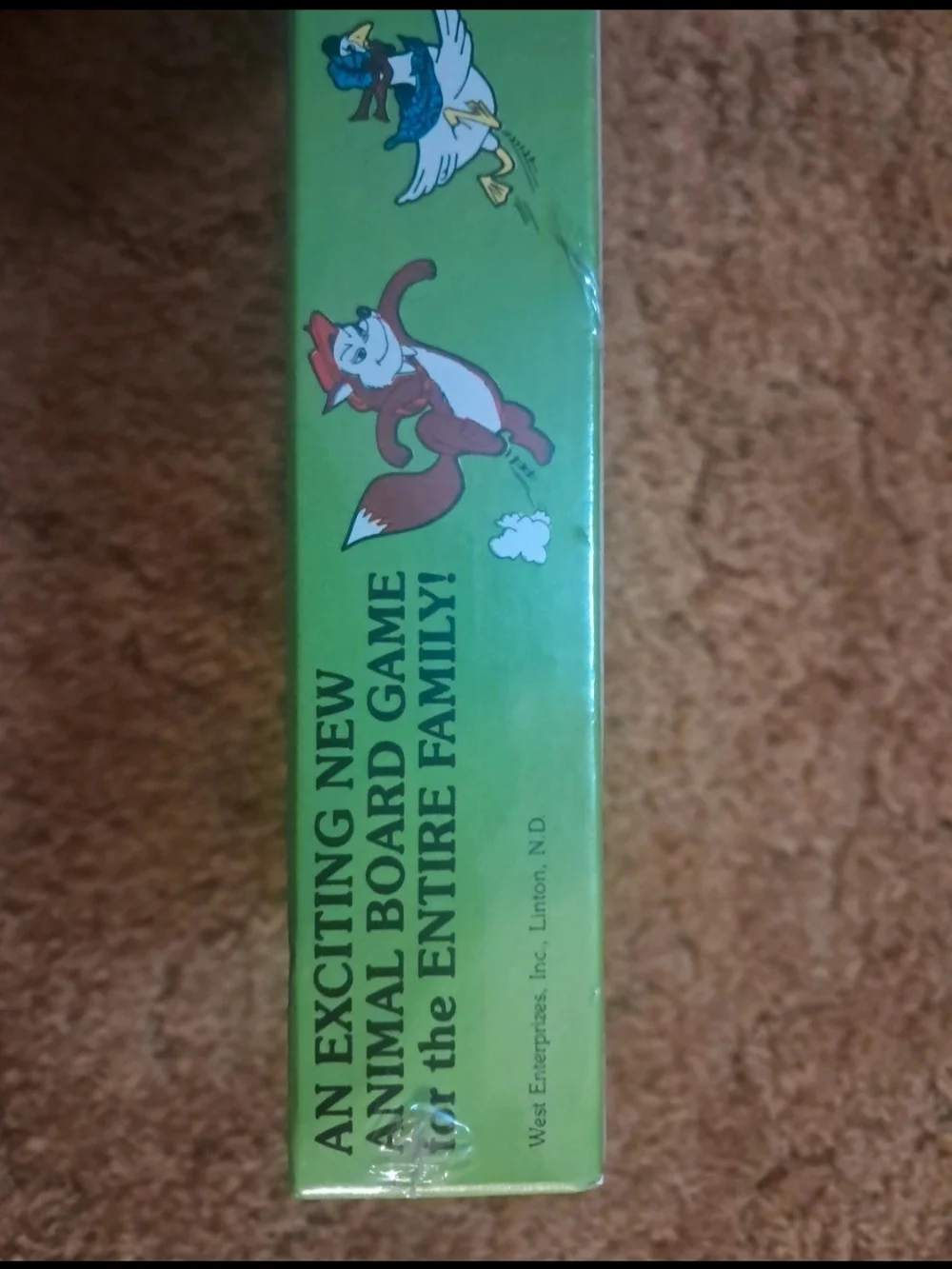Fox & Geese Family Board Game - Green/Yellow